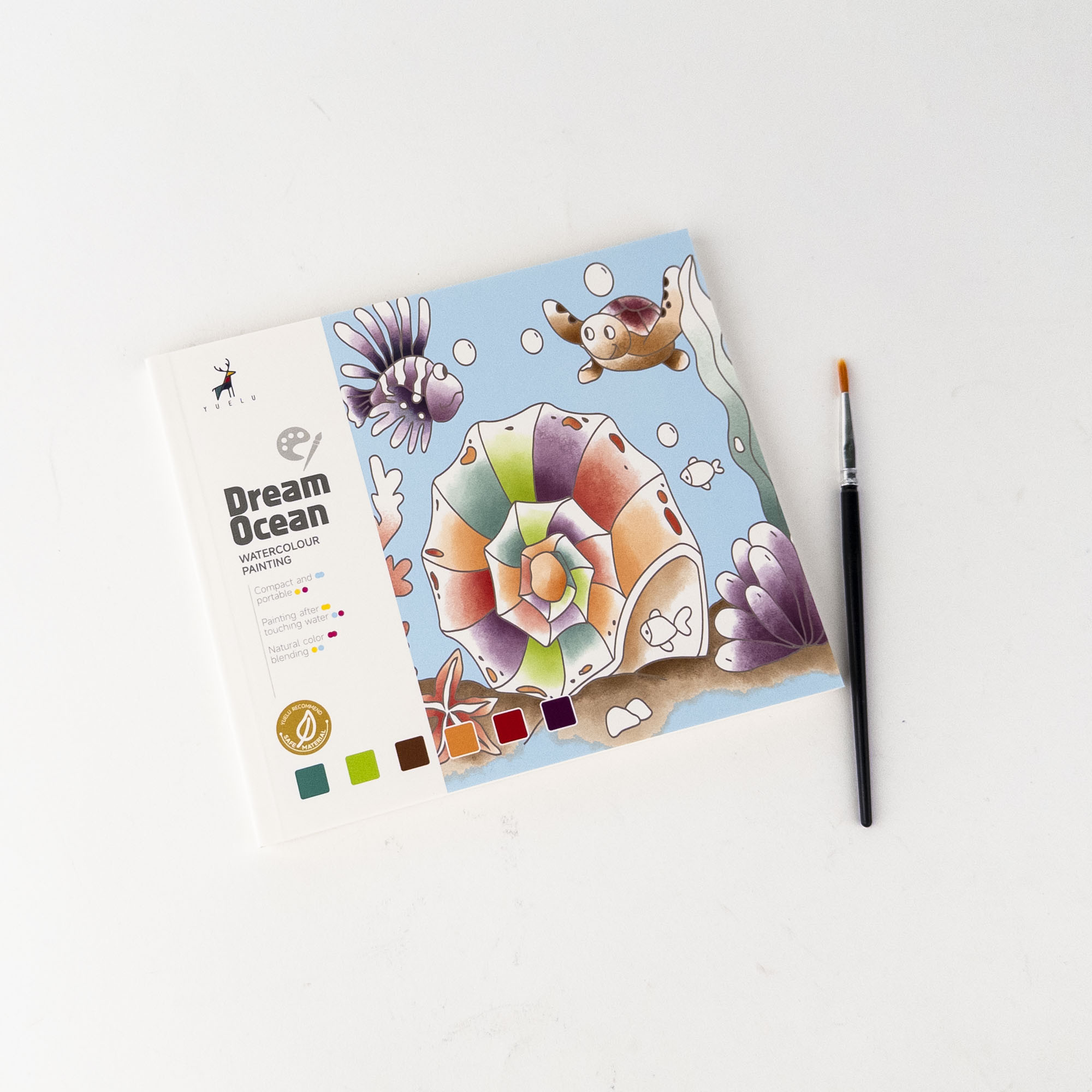 Carte de colorat cu acuarele uscate și pensulă 13×15 cm (Forest Animals / Dream Ocean / Summer Fairy Tale)